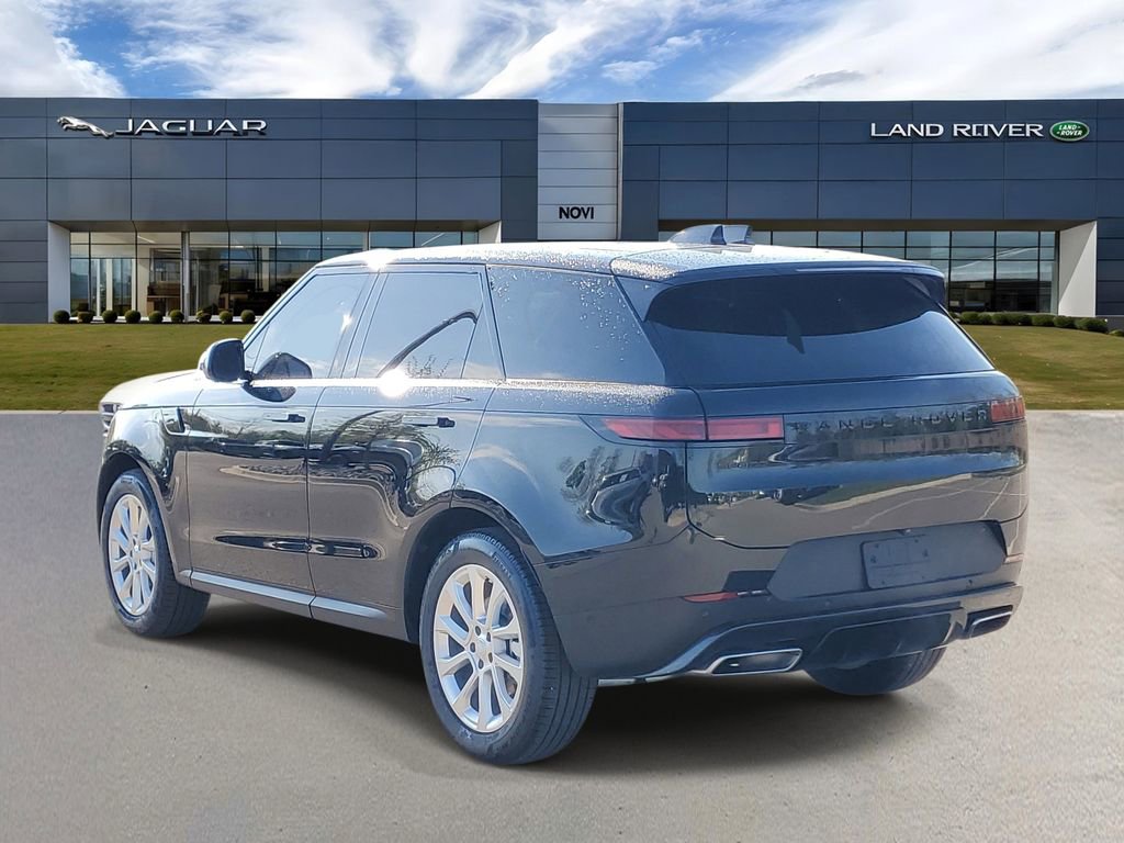 Certified 2025 Land Rover Range Rover Sport SE AWD/4WD image 4