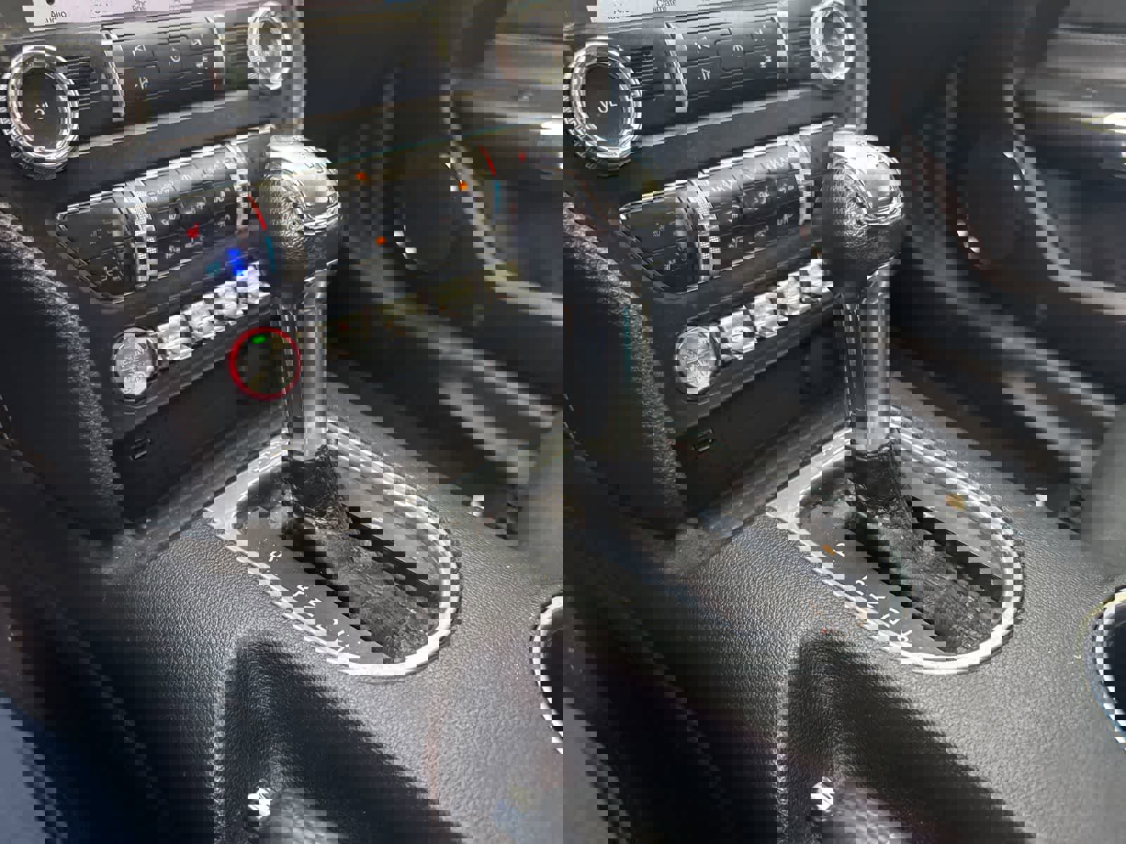 Used 2019 Ford Mustang Premium image 24