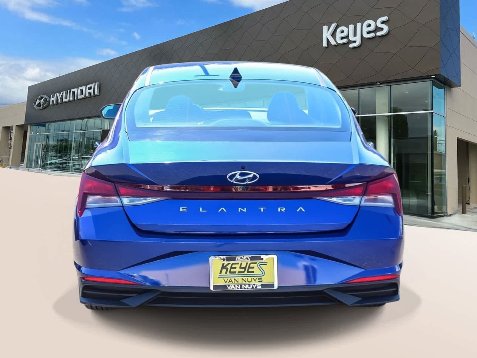 Certified 2023 Hyundai Elantra SEL FWD image 6