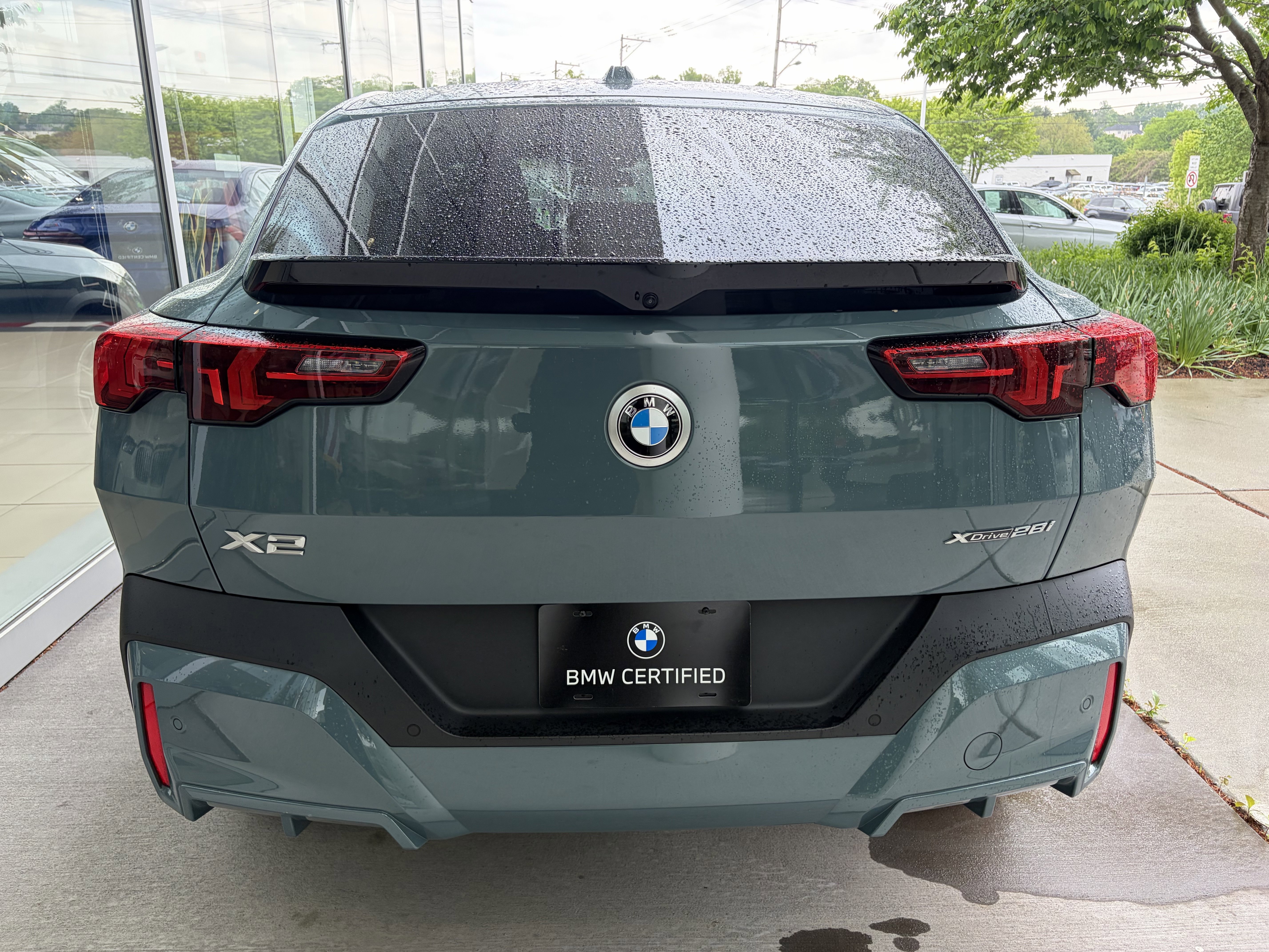 Certified 2025 BMW X2 xDrive28i AWD/4WD image 12