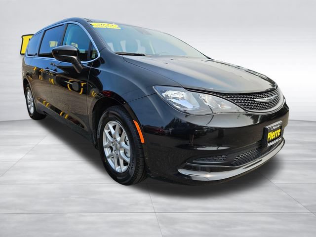 Used 2023 Chrysler Voyager LX FWD image 6