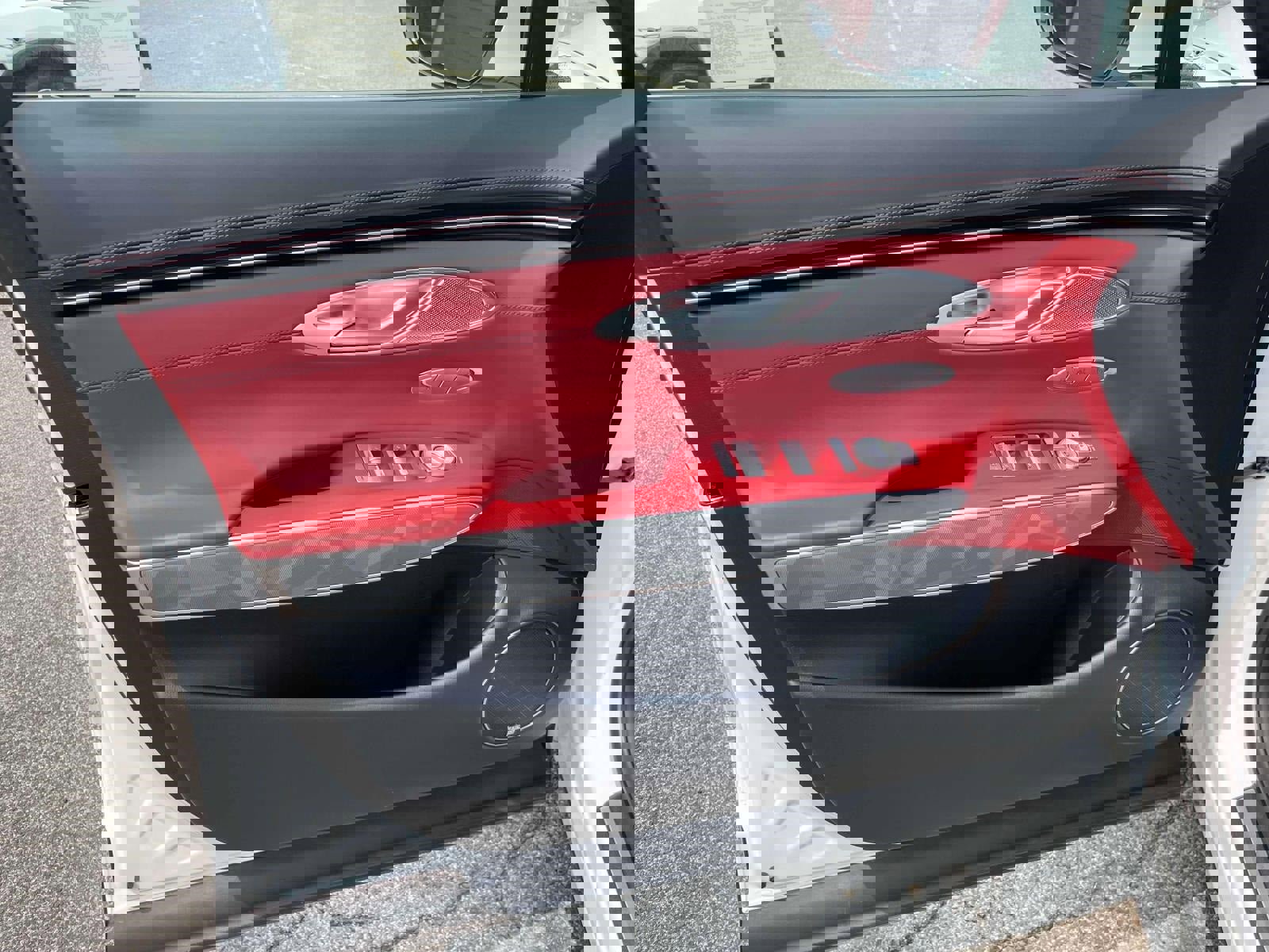 Used 2025 Genesis GV70 3.5T Sport w/ Sport Advanced Package image 16