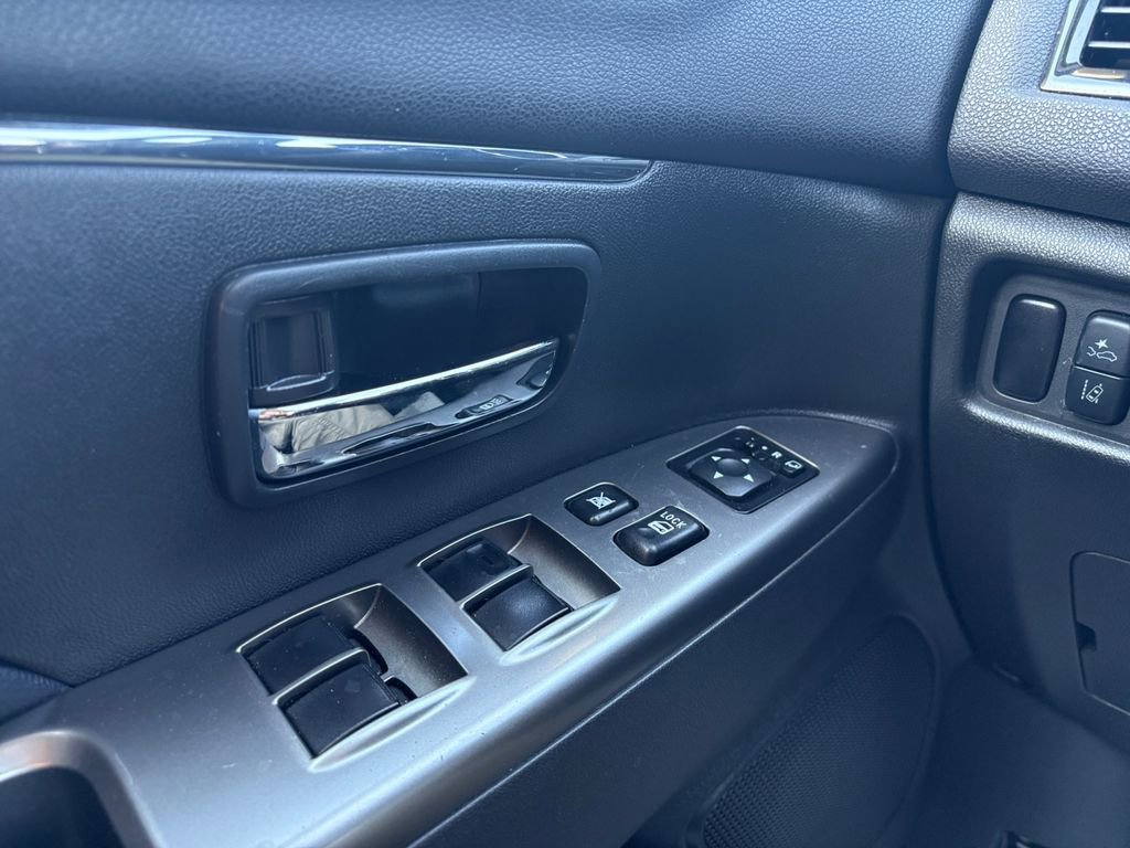 Used 2024 Mitsubishi Outlander Sport AWD image 10