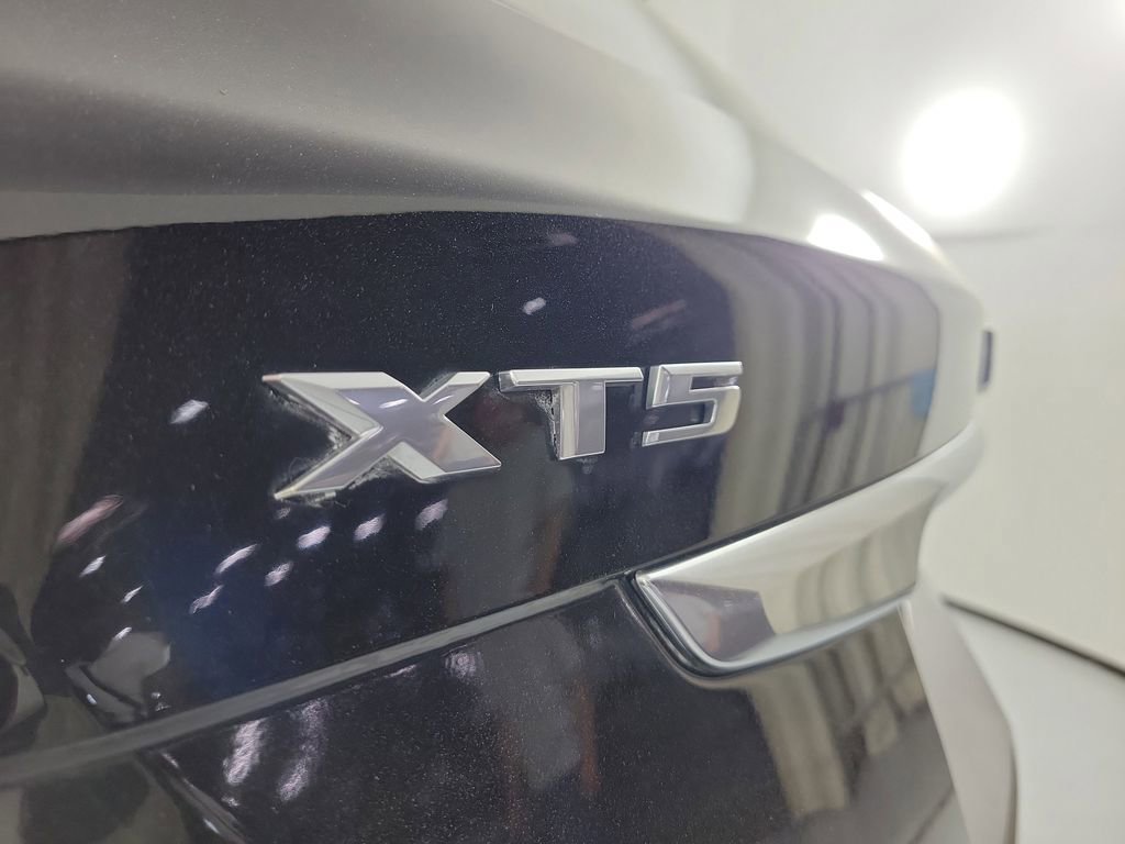 Certified 2024 Cadillac XT5 Luxury AWD/4WD image 6