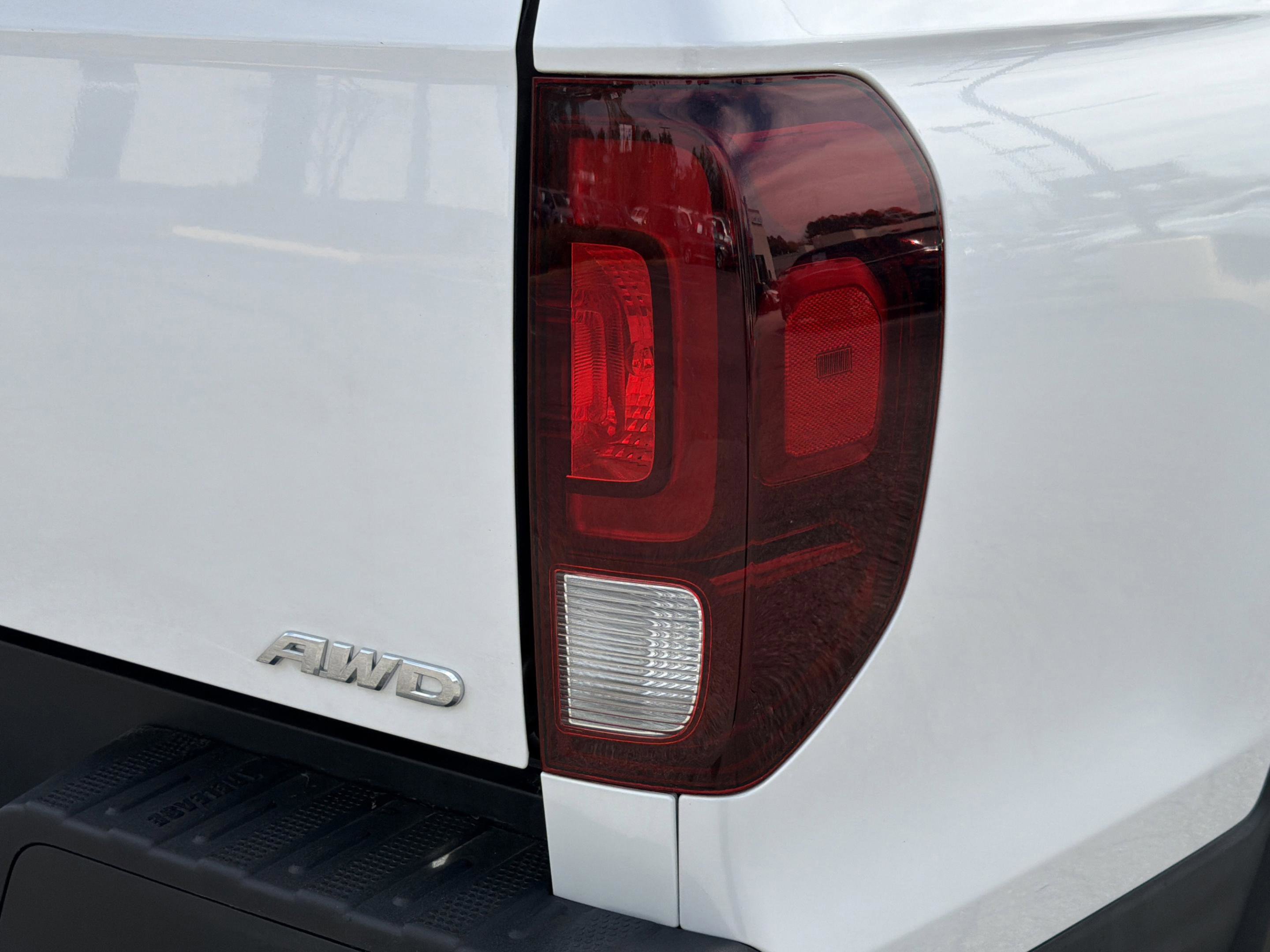 Certified 2023 Honda Ridgeline RTL image 10