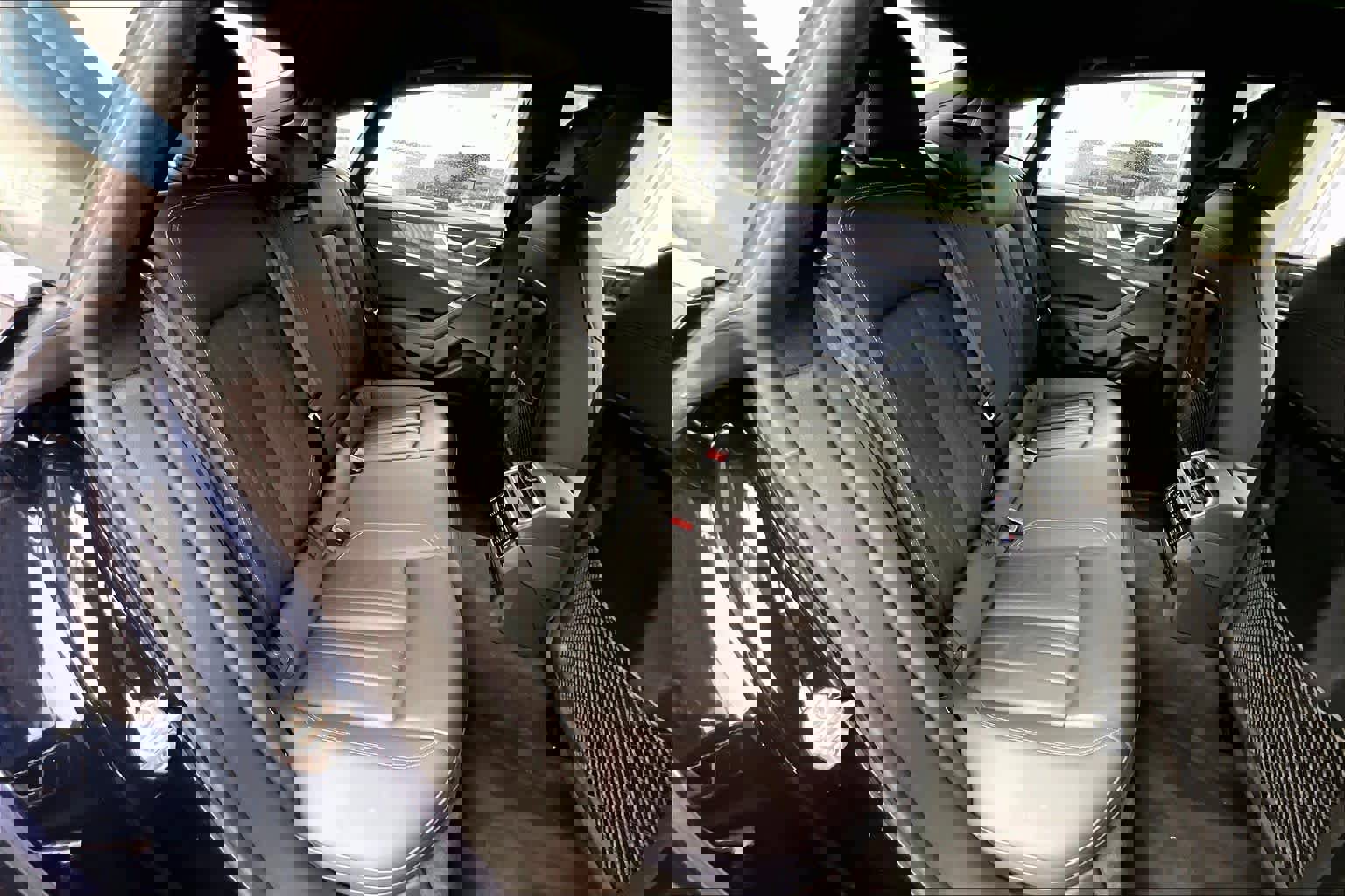 Used 2021 Audi A7 e Premium Plus w/ Interior Protection Package image 19