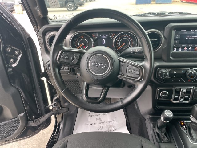 Used 2022 Jeep Gladiator Sport AWD/4WD image 23