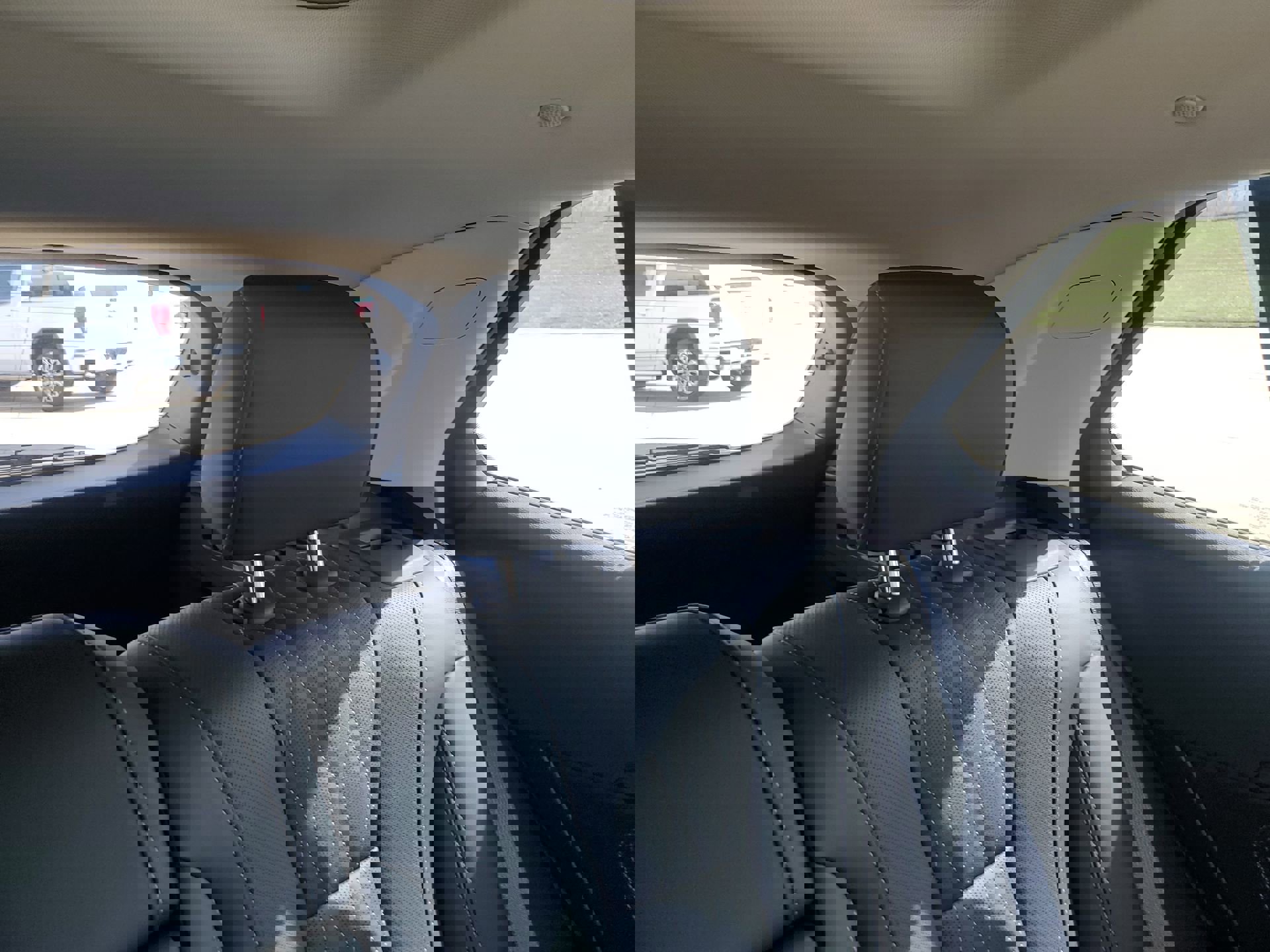 Used 2023 Buick Envision Avenir image 15