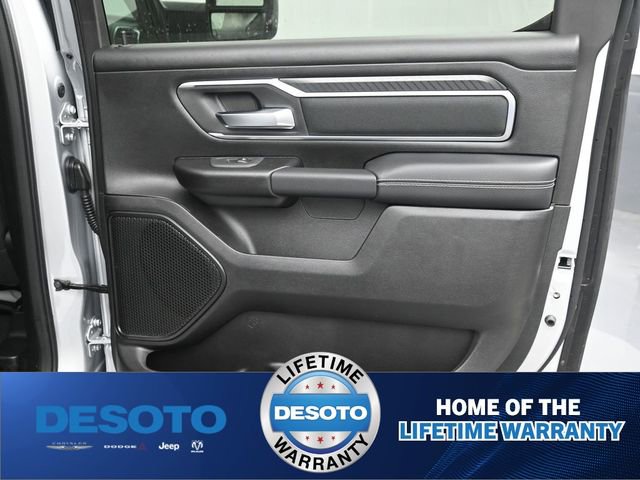 New 2026 RAM 1500 4x4 Crew Cab image 13