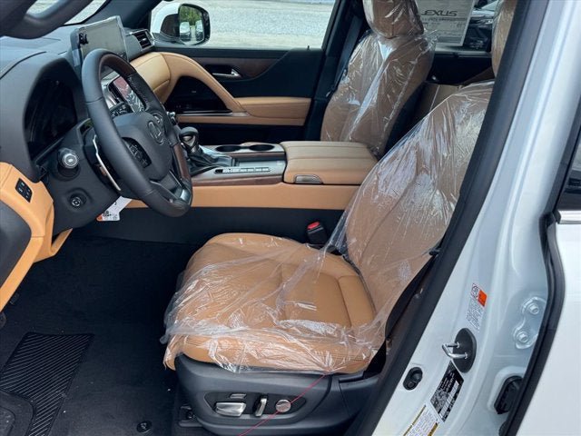 New 2026 Lexus LX 600 4WD w/ Accessory Package (2T) image 7