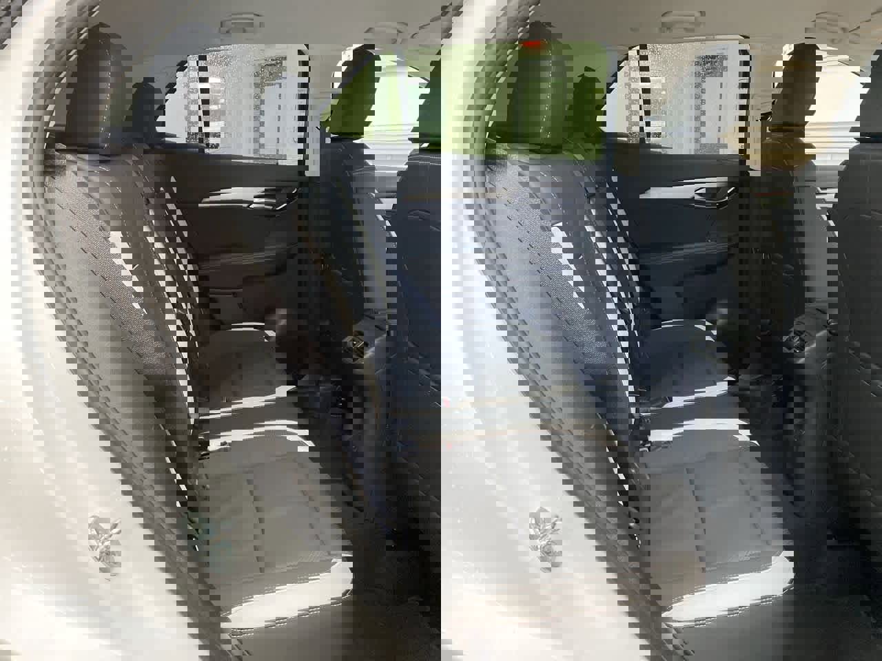 Used 2025 Buick Envision Sport Touring image 17