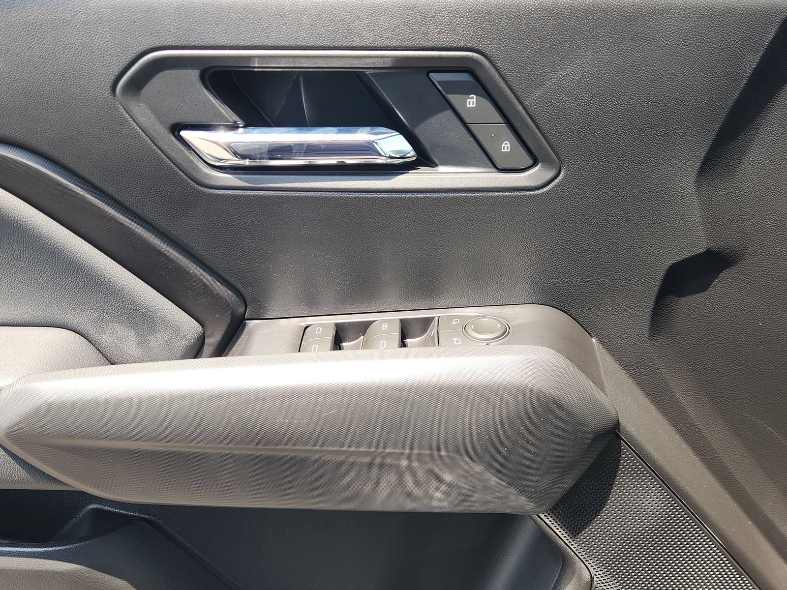 New 2026 GMC Canyon Elevation w/ Convenience Package RWD image 27