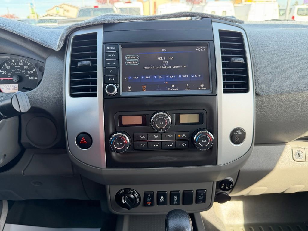 Used 2021 Nissan Frontier SV w/ Midnight Edition Floor Mats image 21