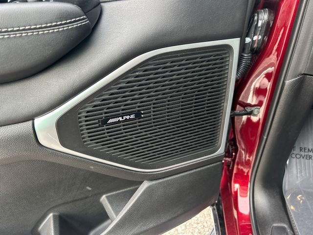 New 2025 Jeep Wagoneer Series III w/ Rear Seat Video Group 1 image 12