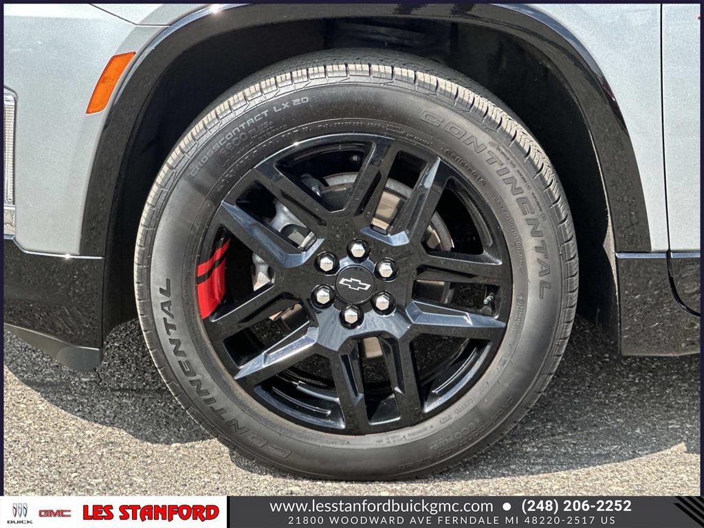 Certified 2023 Chevrolet Traverse Premier w/ Redline Edition FWD image 10