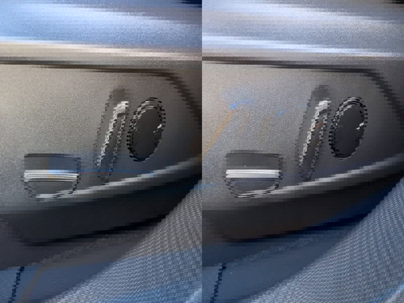 Used 2025 Ford Mustang Mach-E Premium image 18