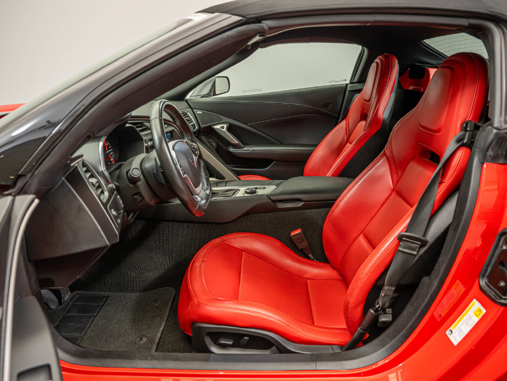 Used 2019 Chevrolet Corvette Grand Sport RWD image 44