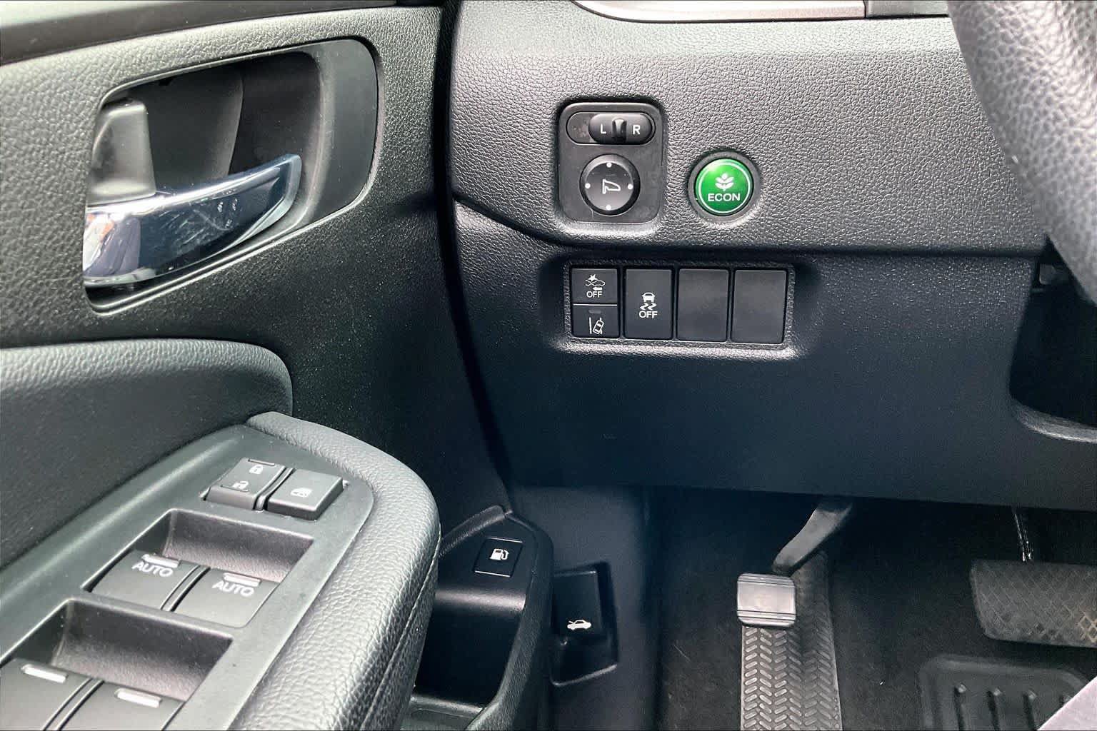 Used 2022 Honda Pilot Sport image 33