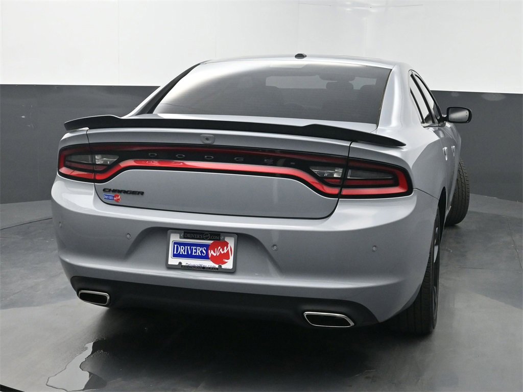 Used 2022 Dodge Charger SXT w/ Driver Convenience Group image 41