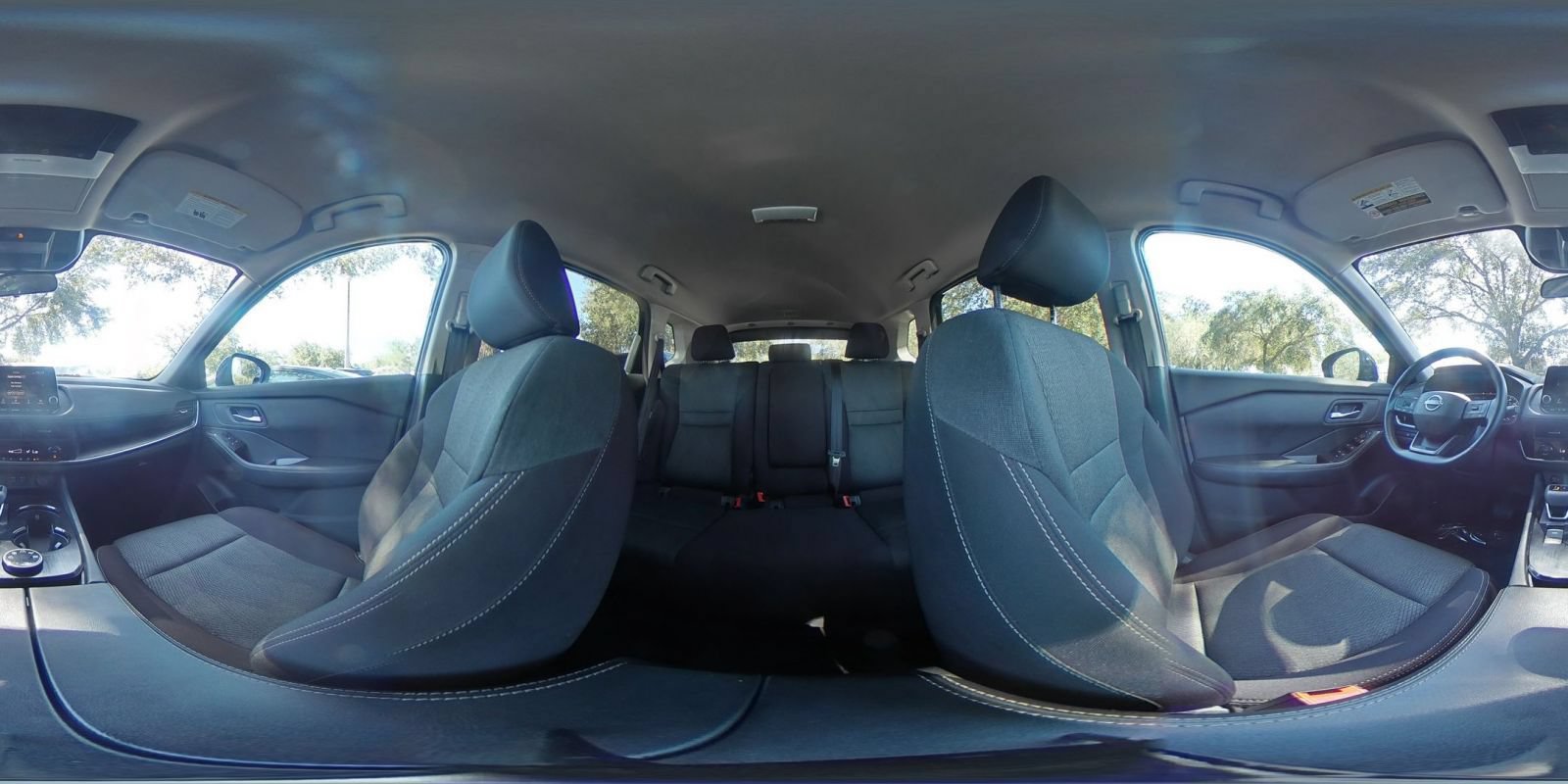 Used 2025 Nissan Rogue SV AWD/4WD image 42