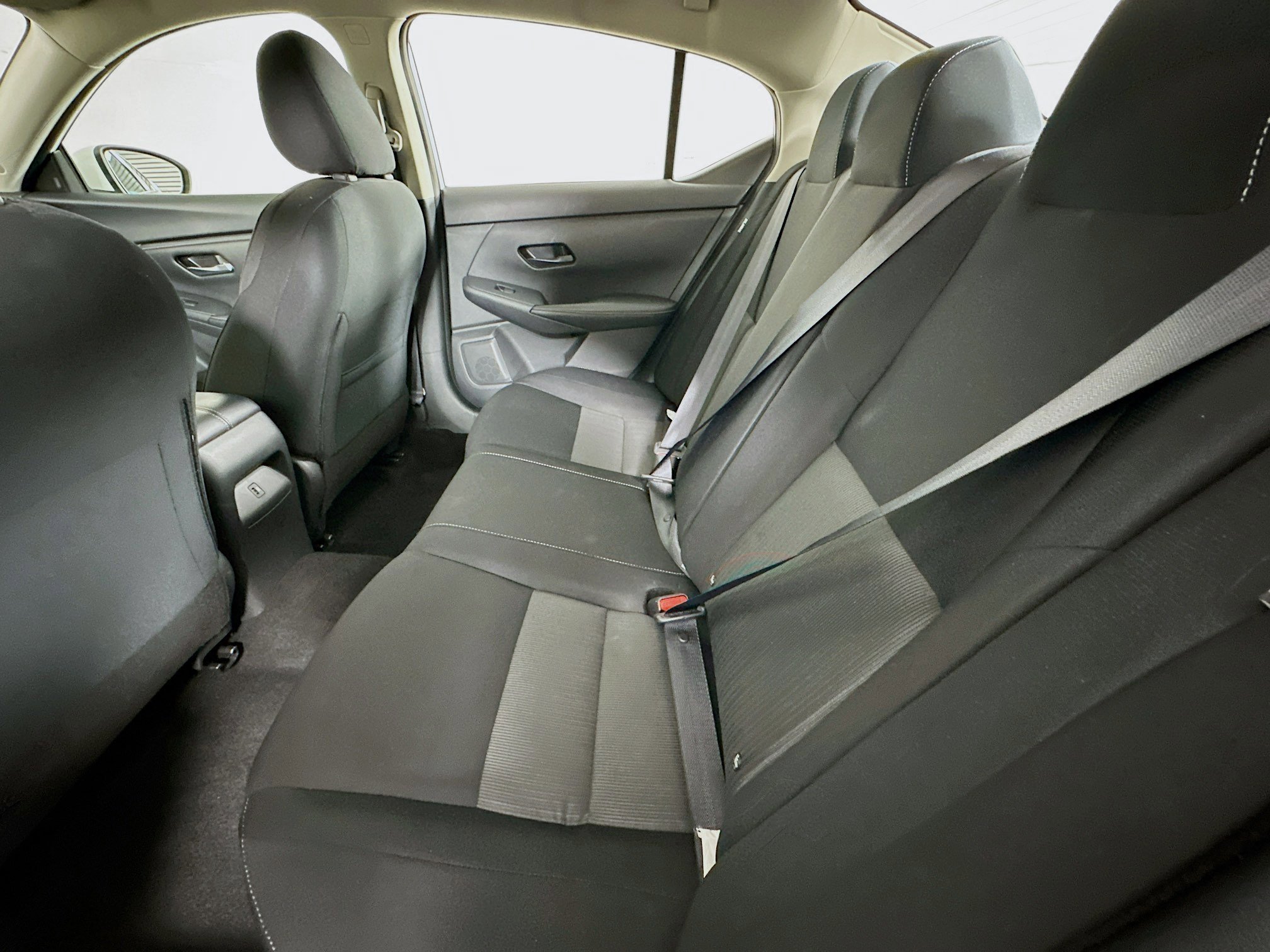 Used 2024 Nissan Sentra SV image 26