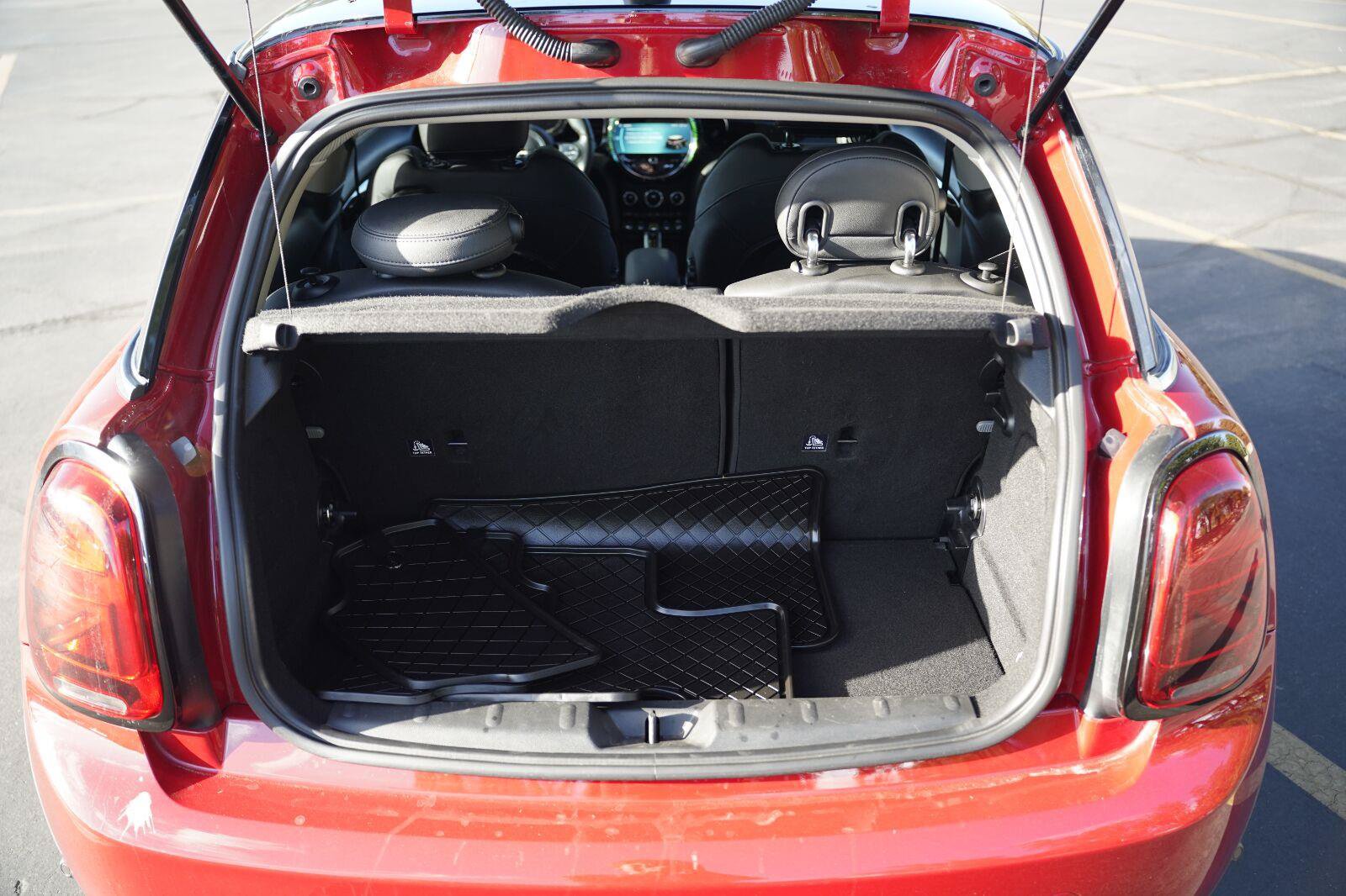 Used 2024 MINI Cooper SE FWD image 19