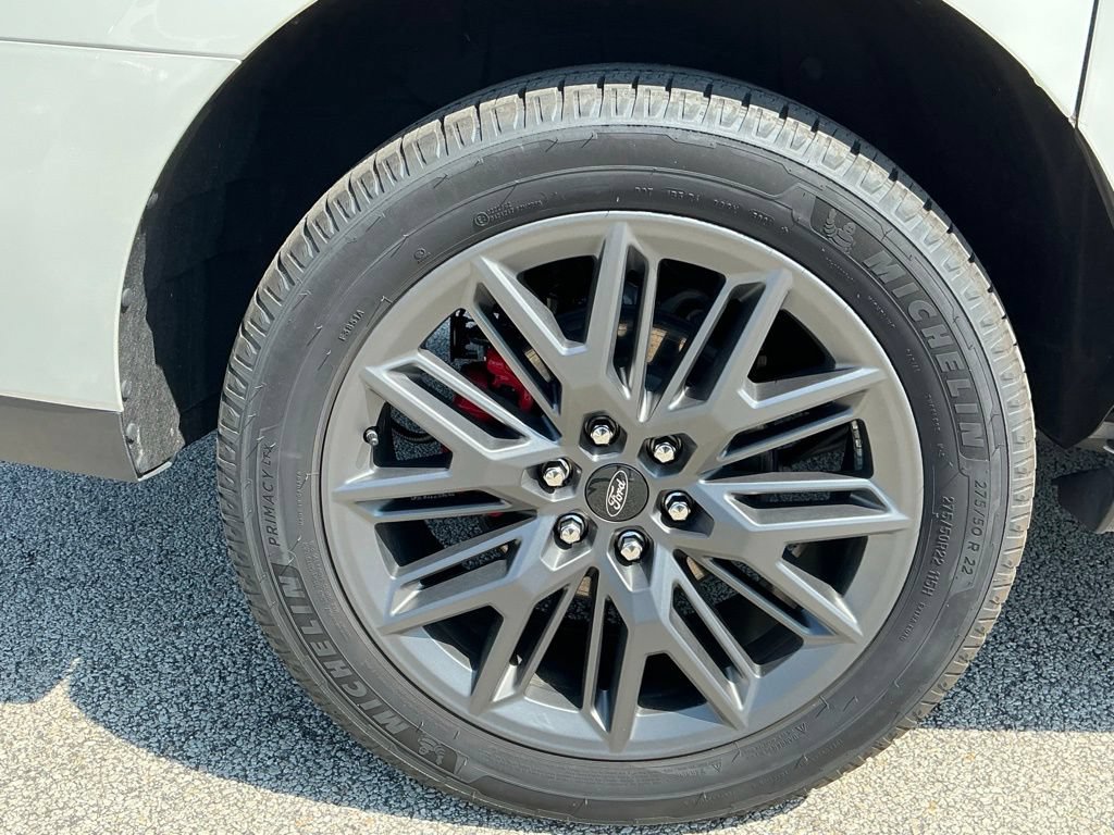 Certified 2025 Ford Expedition Max Platinum w/ Stealth Performance Package AWD/4WD image 16