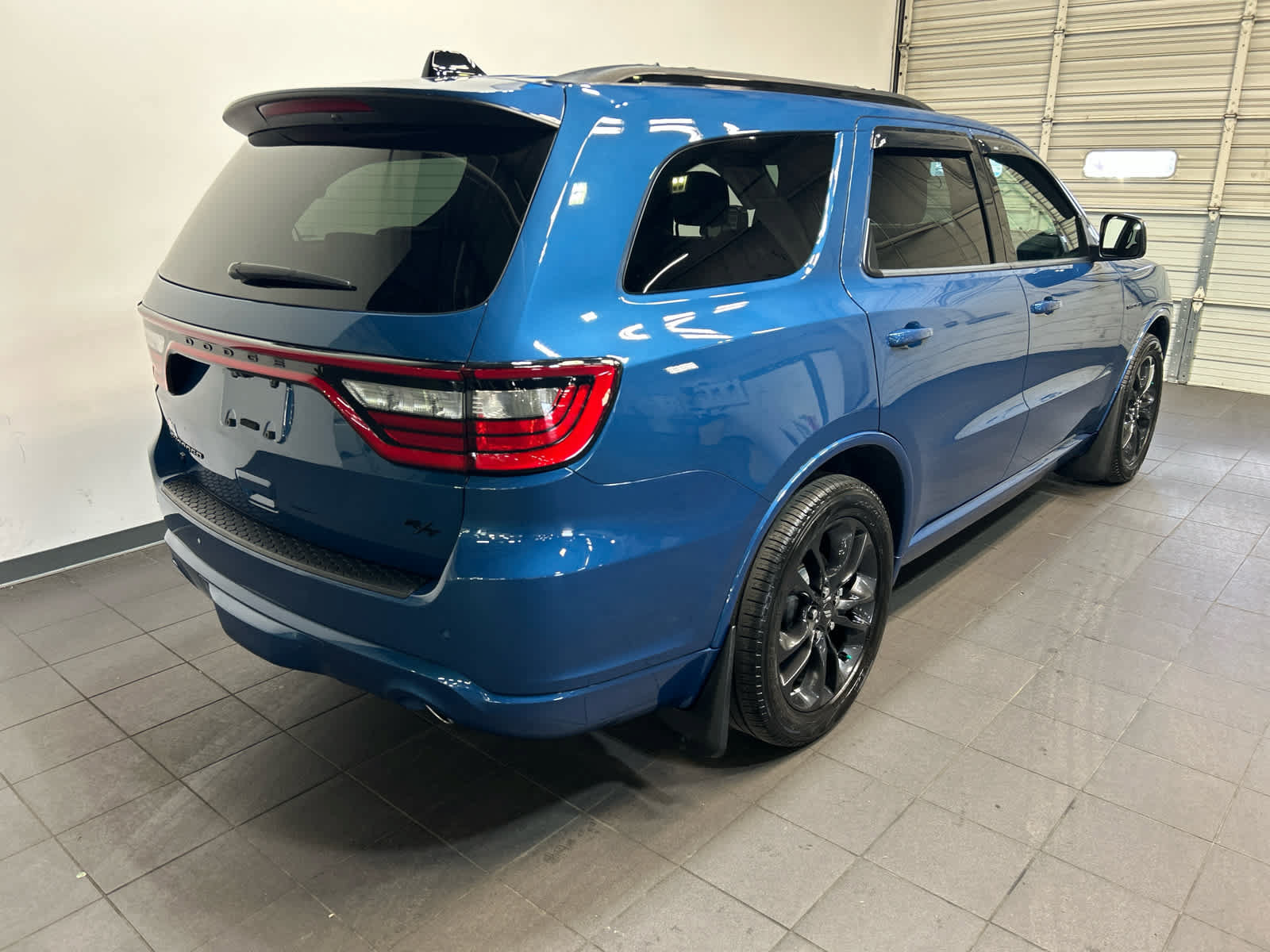 Used 2023 Dodge Durango R/T AWD/4WD image 3