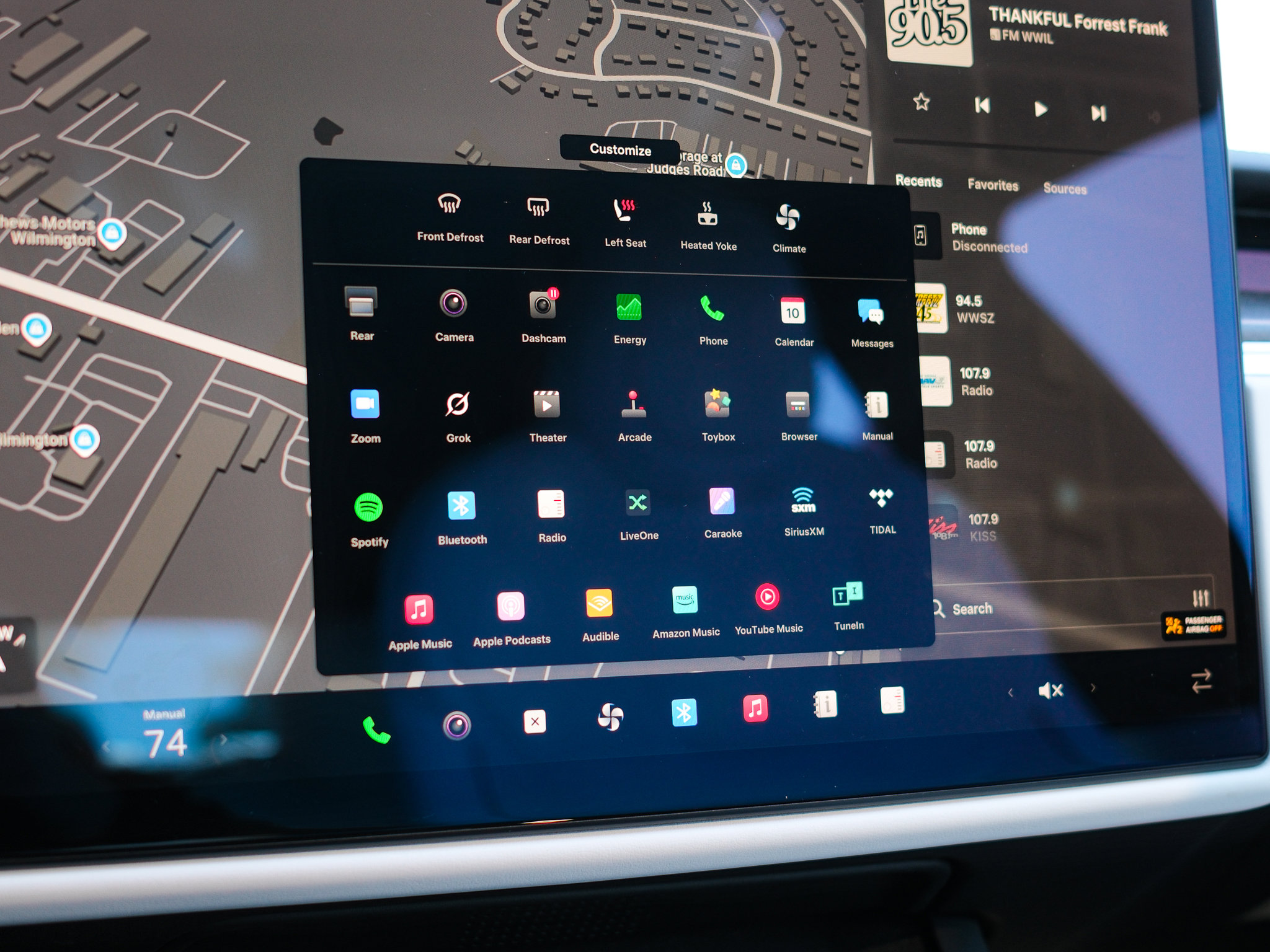 Used 2021 Tesla Model S Plaid image 22