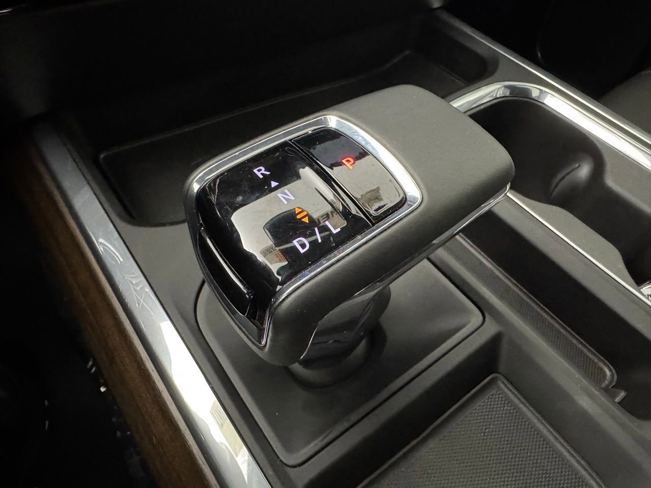 Used 2025 Chevrolet Silverado 1500 High Country w/ Technology Package image 29