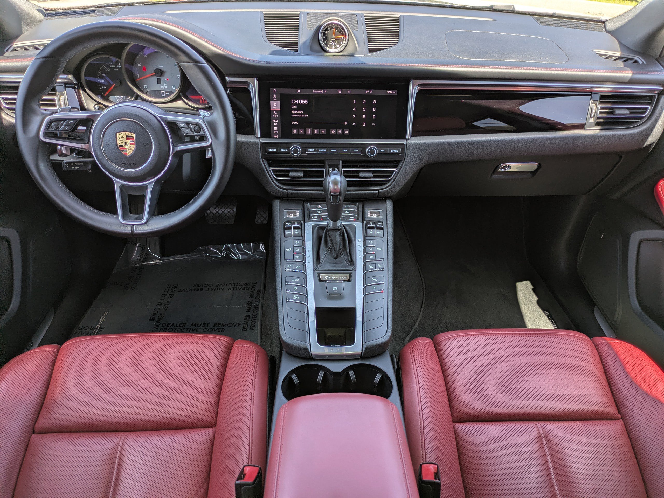 Used 2021 Porsche Macan S AWD/4WD image 14