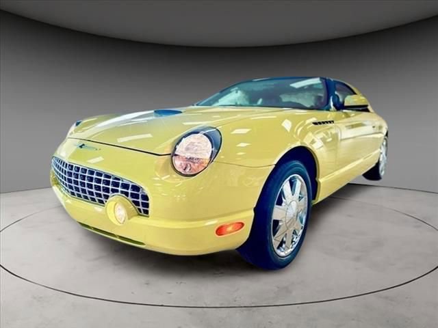 Used 2002 Ford Thunderbird video 1