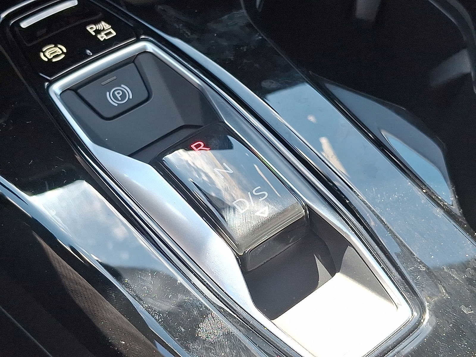 New 2025 Audi Q5 Premium Plus image 14