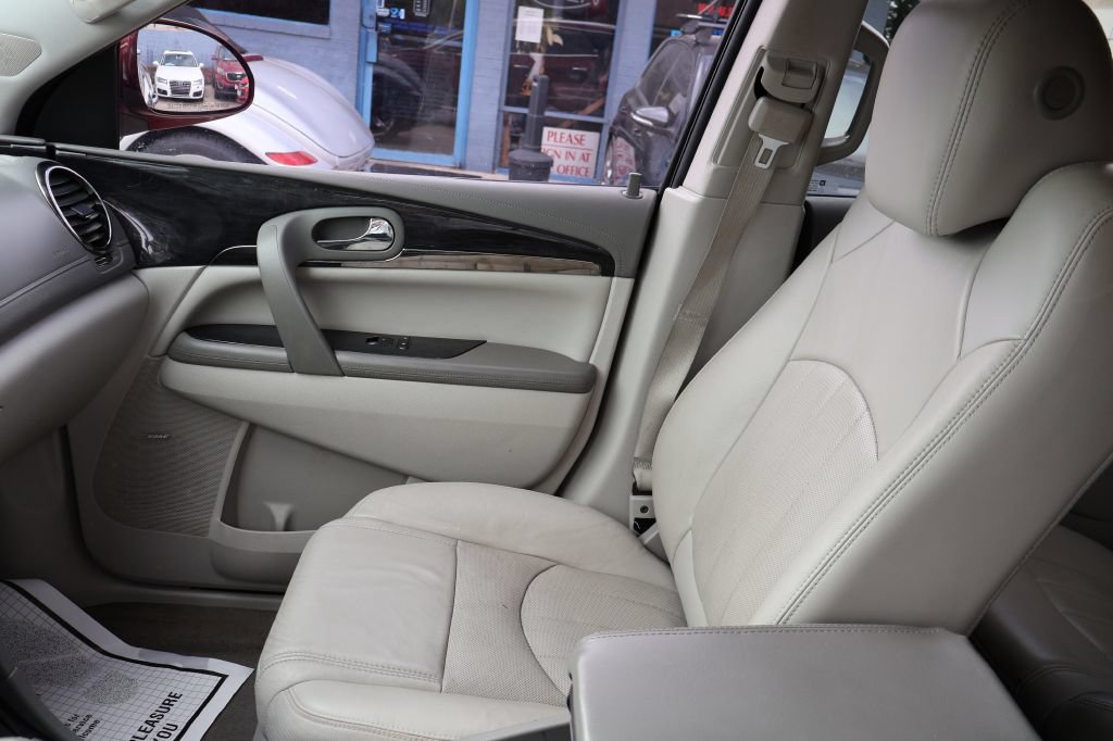 Used 2016 Buick Enclave Leather FWD image 40