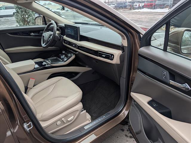 Certified 2022 Lincoln Nautilus Reserve image 13