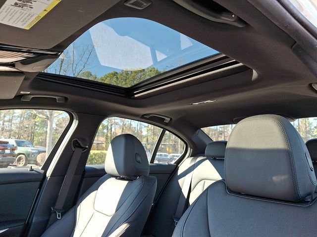 Used 2021 BMW 330i Sedan image 18