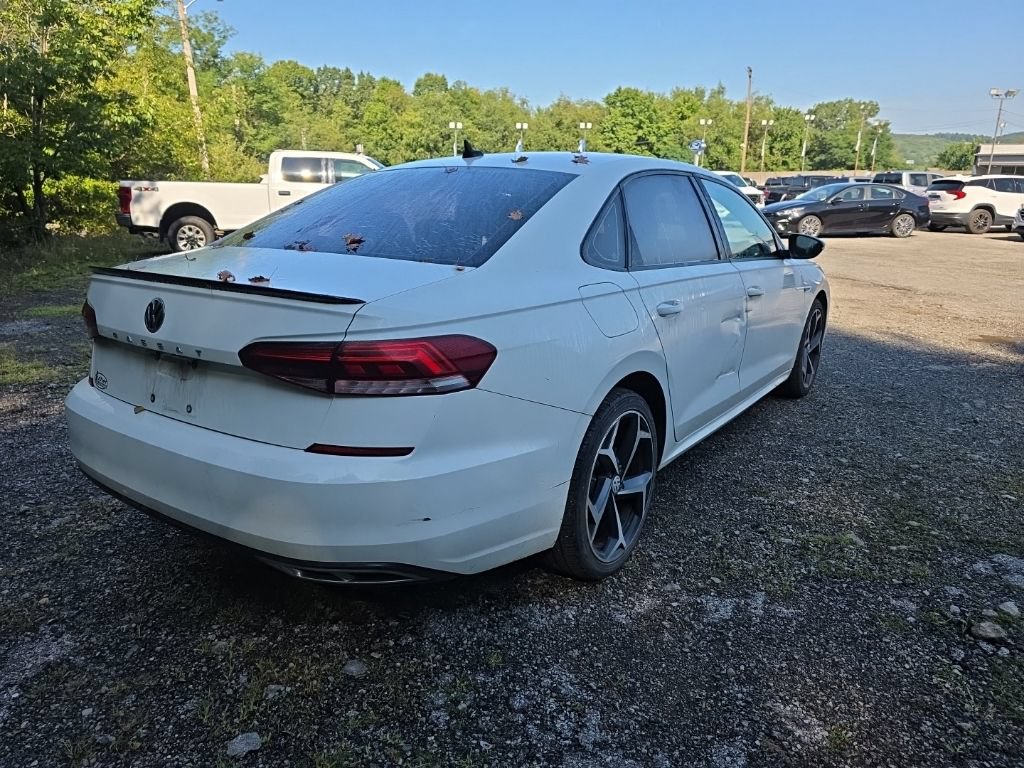 Used 2020 Volkswagen Passat 2.0T R-Line FWD image 8