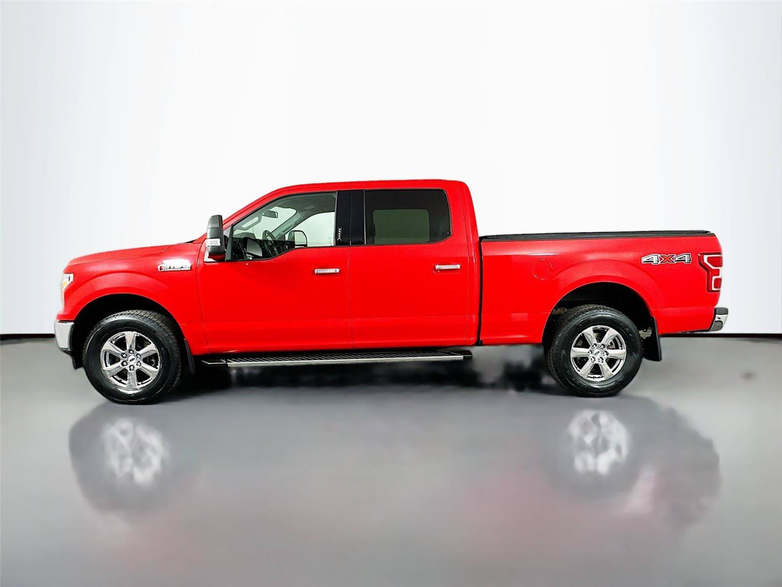 Used 2018 Ford F150 XLT w/ Equipment Group 302A Luxury AWD/4WD image 8