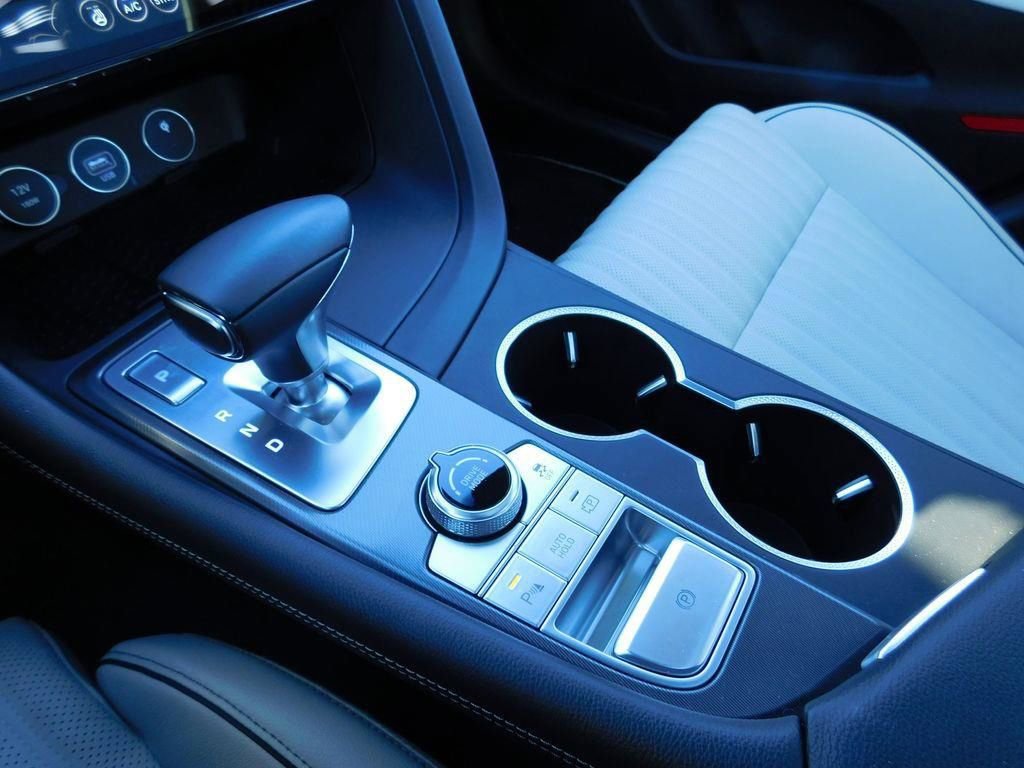 Used 2026 Genesis G70 3.3T Sport Prestige image 28