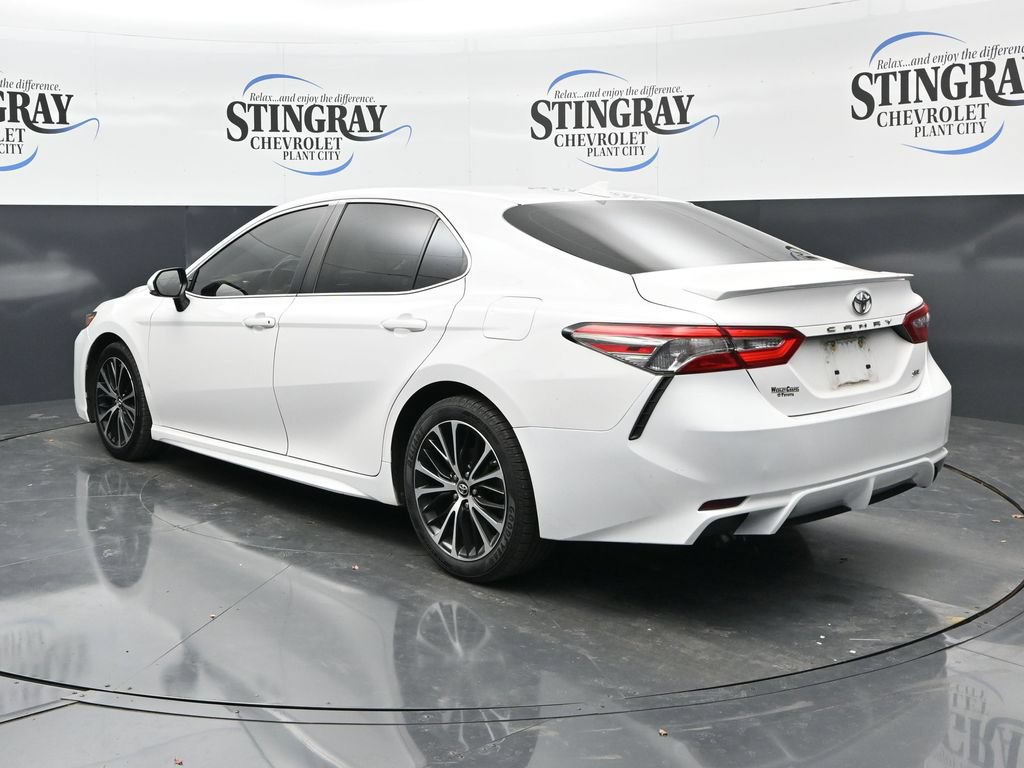 Used 2019 Toyota Camry SE w/ Audio Package FWD image 5