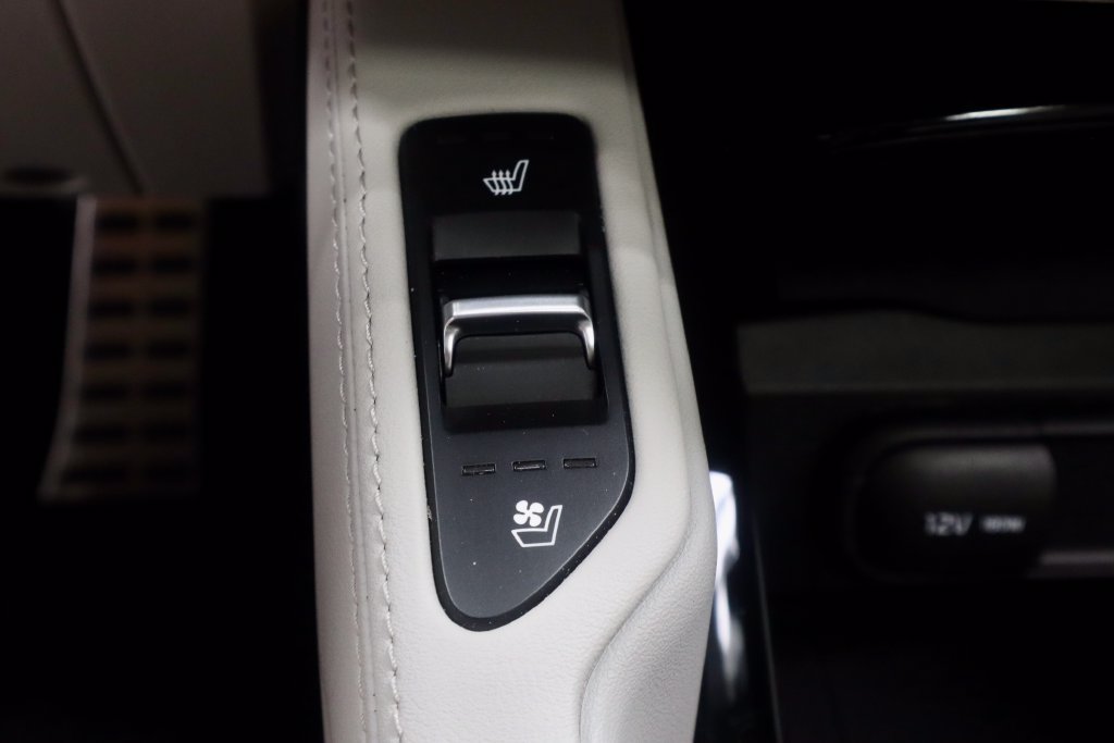Used 2023 Kia Telluride SX Prestige AWD/4WD image 34