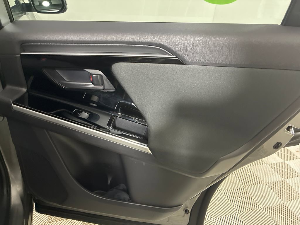 Certified 2023 Subaru Solterra AWD image 29