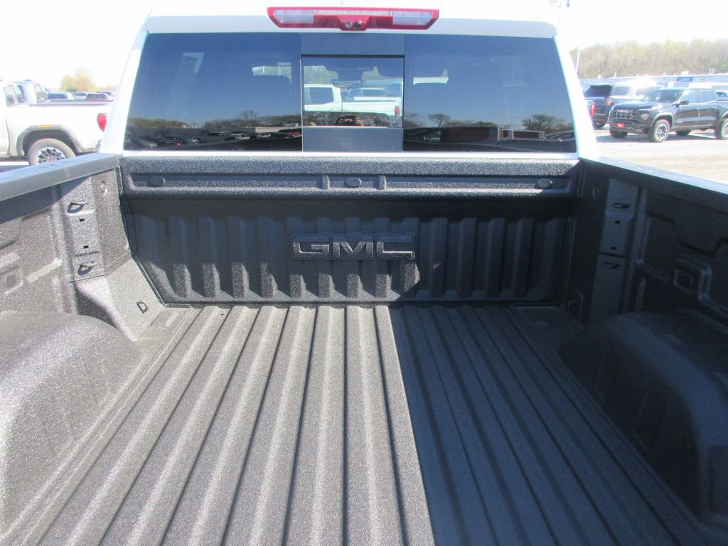 New 2026 GMC Sierra 1500 AT4 image 7