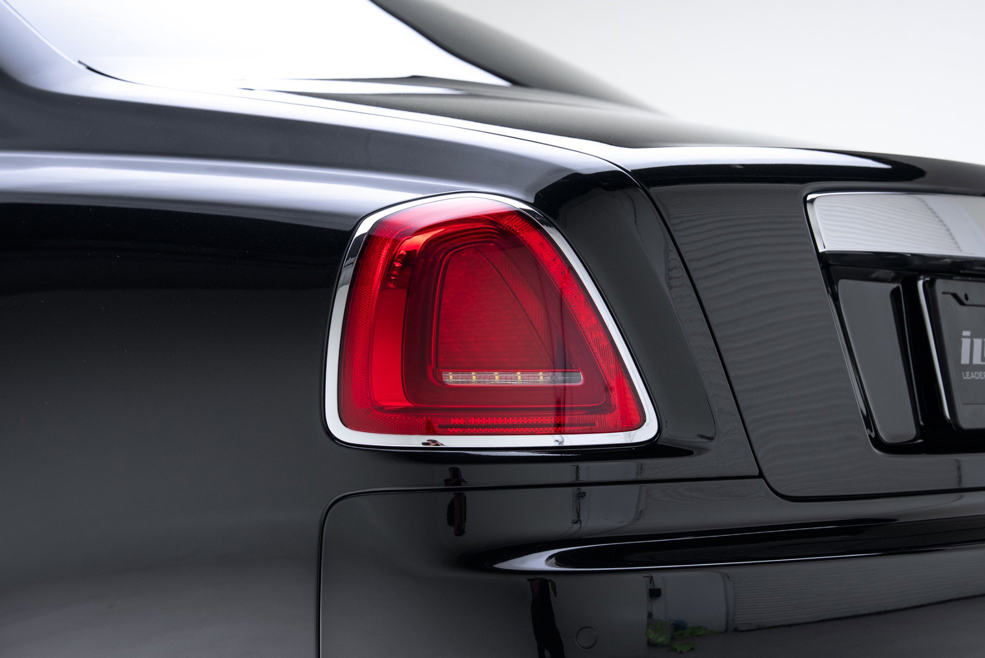 Used 2012 Rolls-Royce Ghost image 23