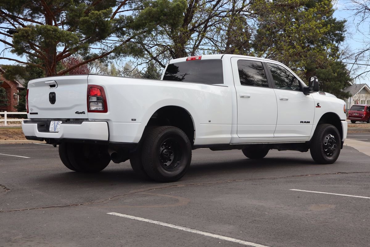 Used 2023 RAM 3500 Big Horn w/ Night Edition AWD/4WD image 5