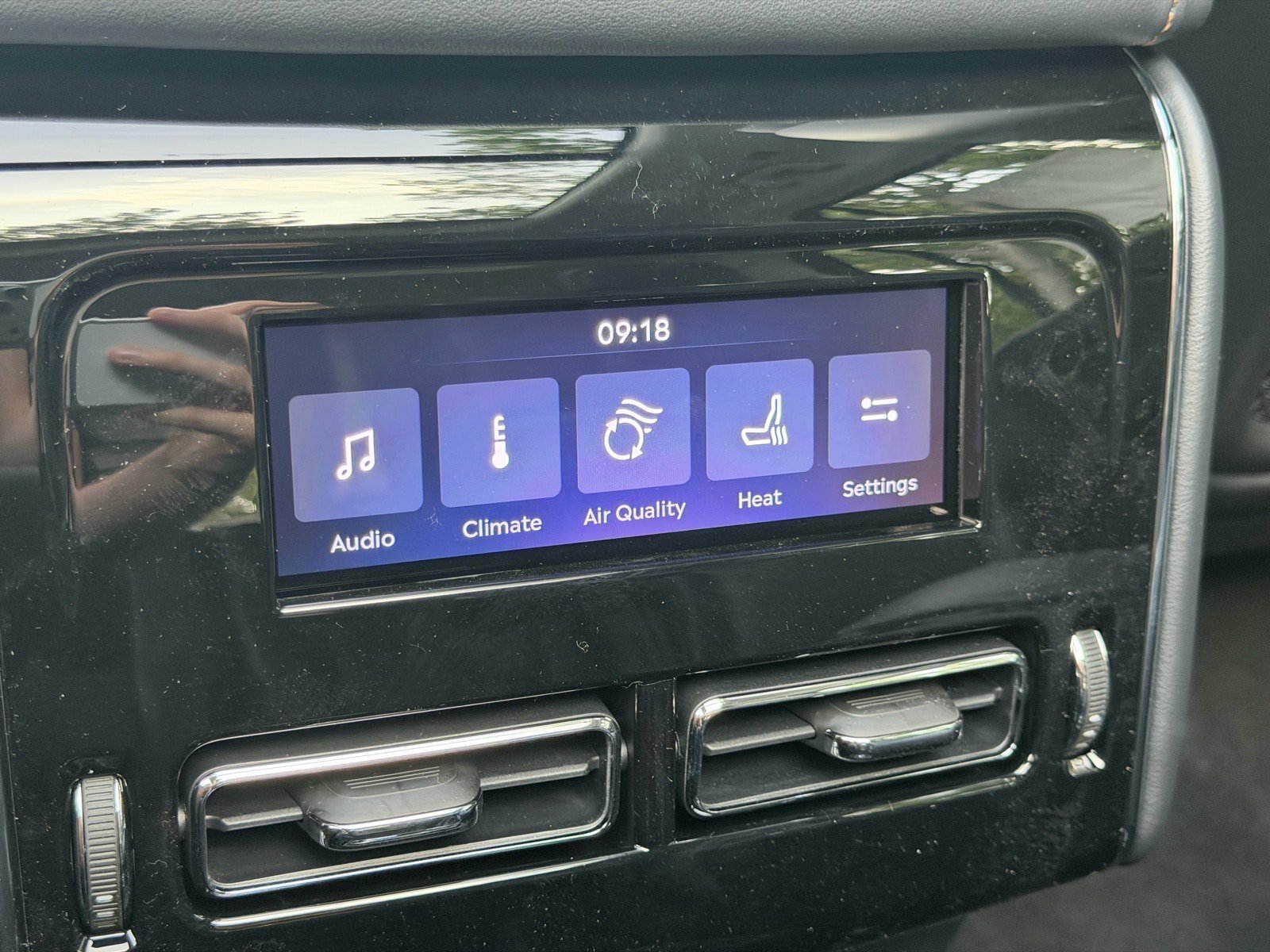 New 2026 Lincoln Aviator AWD image 22