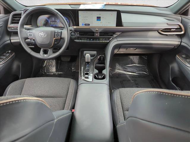 Certified 2024 Toyota Crown AWD/4WD image 17