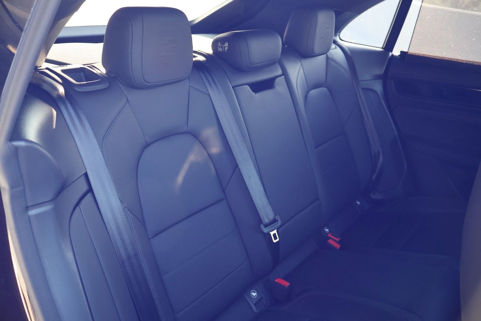 New 2025 Porsche Macan 4 Electric image 23