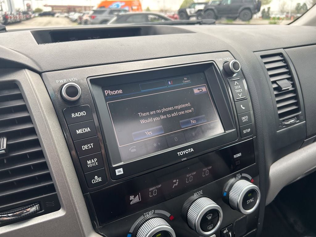 Used 2013 Toyota Sequoia Limited AWD/4WD image 29