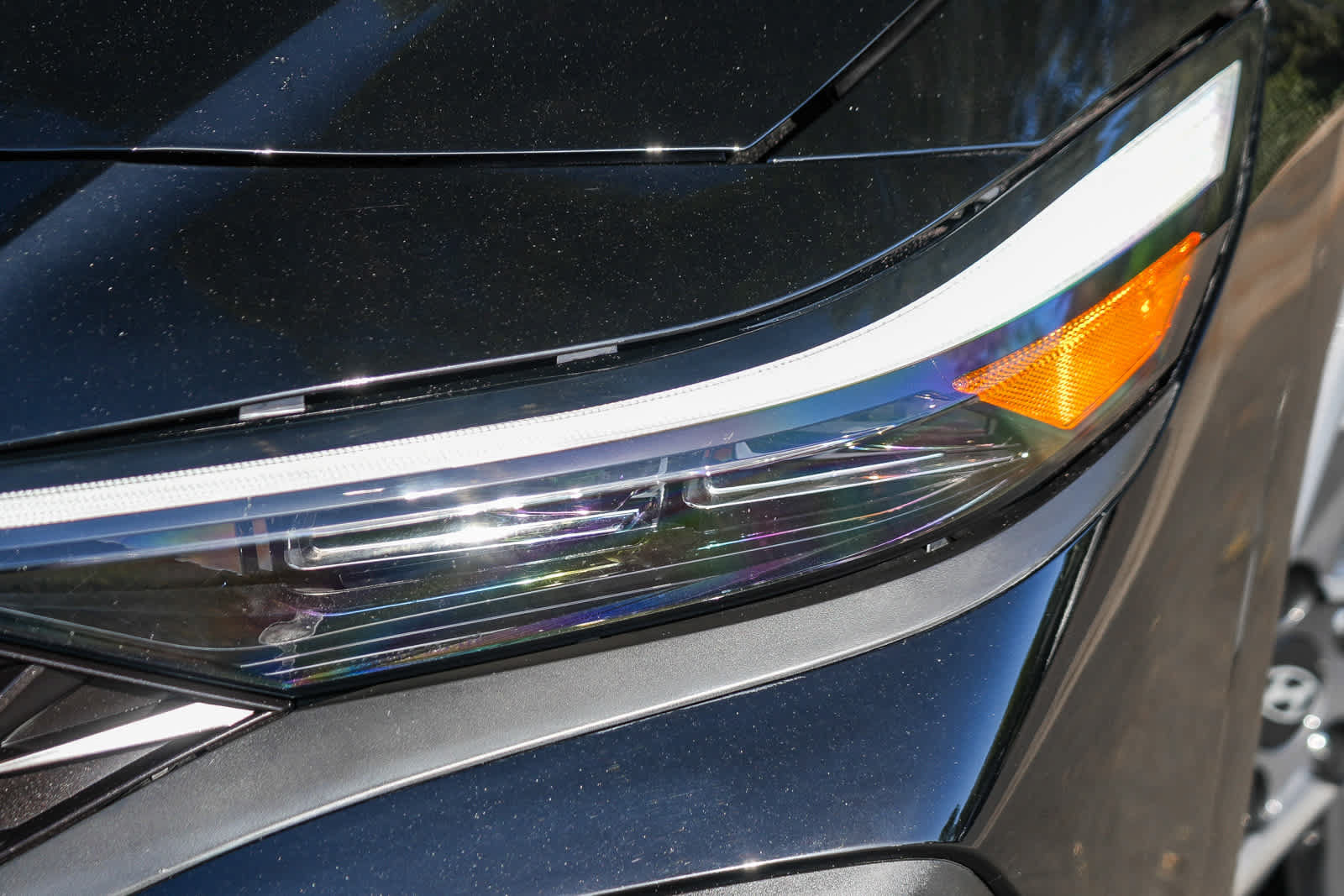 Used 2025 Hyundai Elantra SEL FWD image 2